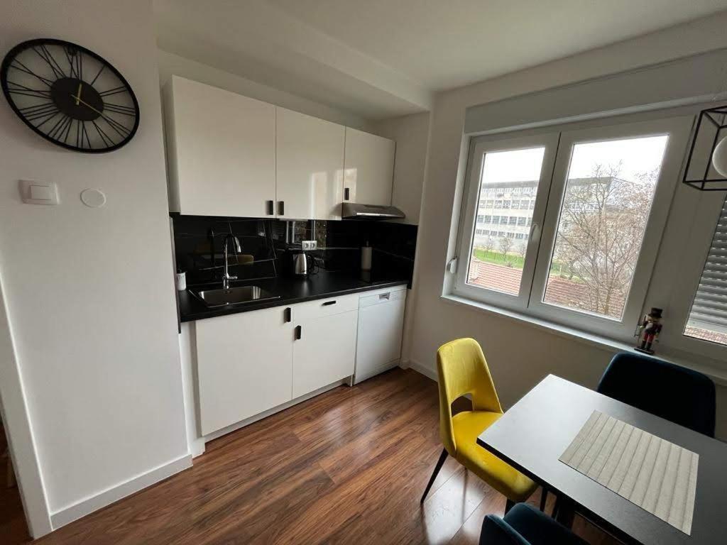Four Pearls Apartment Karlovac Luaran gambar